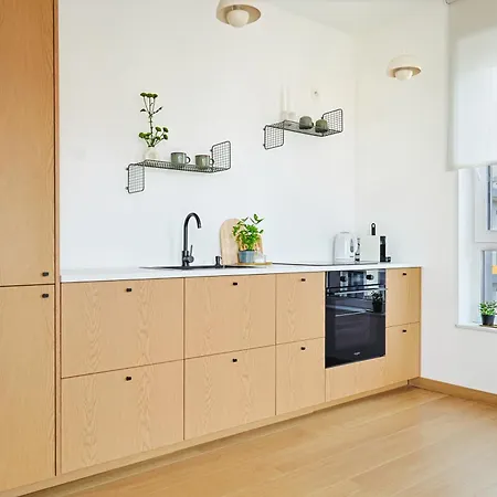 Creative Pause, Center Apartment