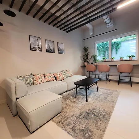 Apartment Creative Pause, Center *